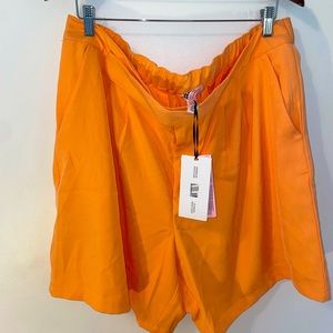 Size 18 womens capris new with tags super stylish from target new with tags